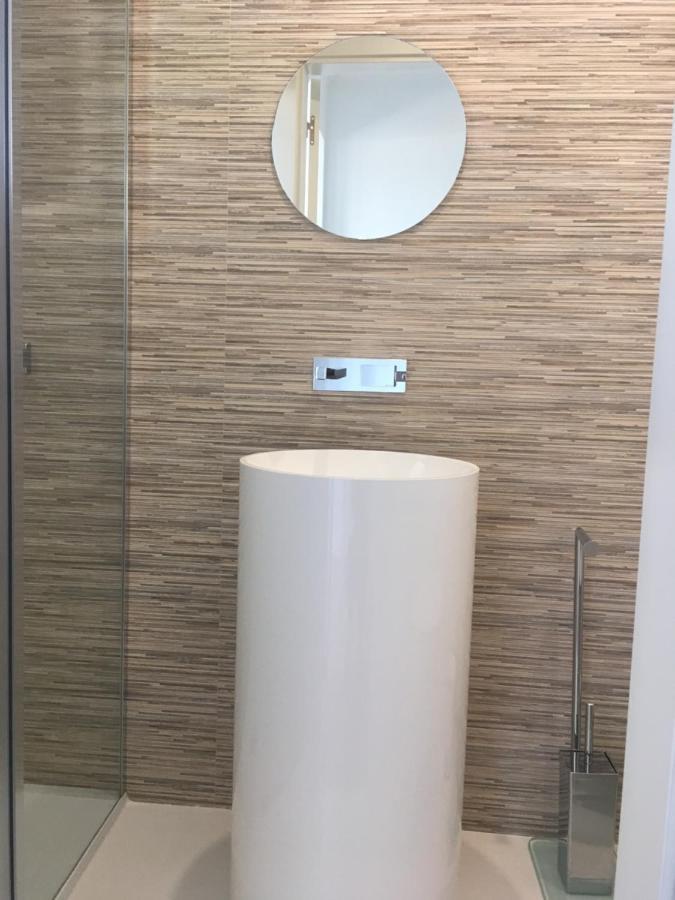 Bedrooms In Modern Guest House 阿尔马达 外观 照片