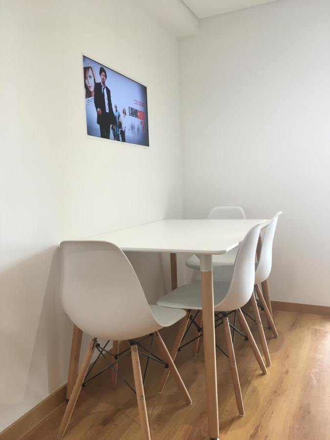 Bedrooms In Modern Guest House 阿尔马达 外观 照片
