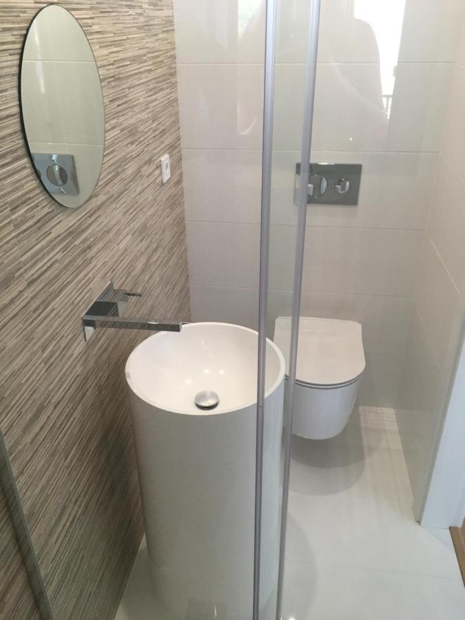 Bedrooms In Modern Guest House 阿尔马达 外观 照片