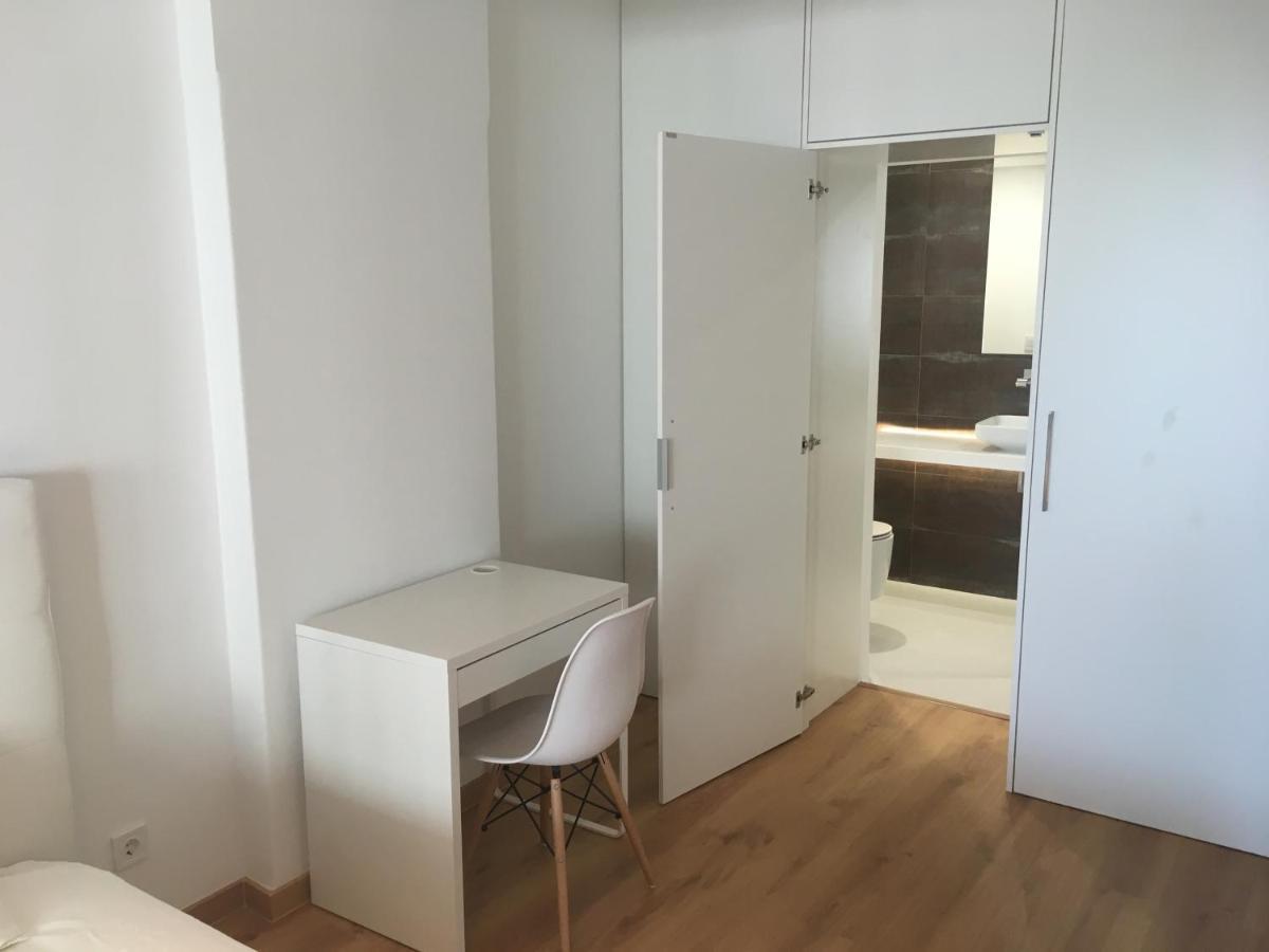 Bedrooms In Modern Guest House 阿尔马达 外观 照片